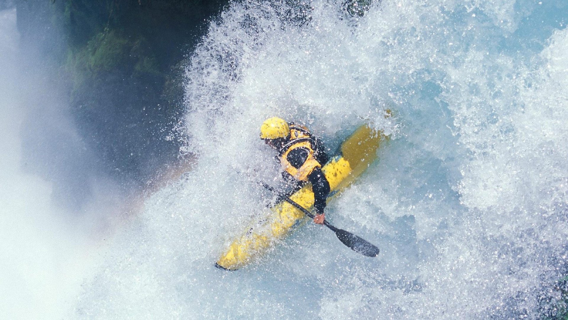 马龙赛点兑现，北京首钢淘汰尤文图斯晋级四强，主帅激动落泪